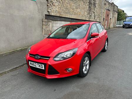 FORD FOCUS 1.0 T EcoBoost Zetec