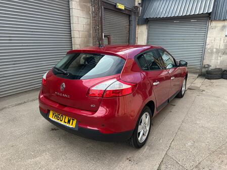 RENAULT MEGANE 1.5 dCi Dynamique TomTom