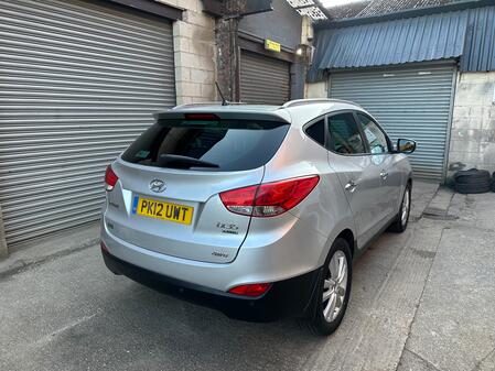 HYUNDAI IX35 2.0 CRDi Premium